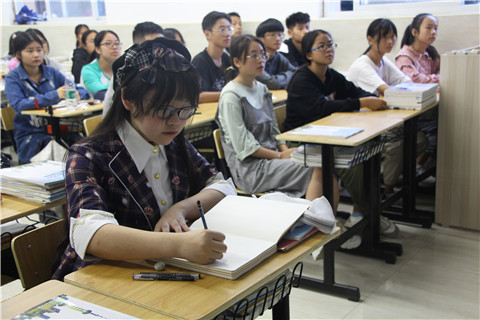 学校课堂